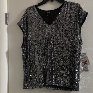 🔵 3/$25 MSK Silver and Black Sequin Blouse